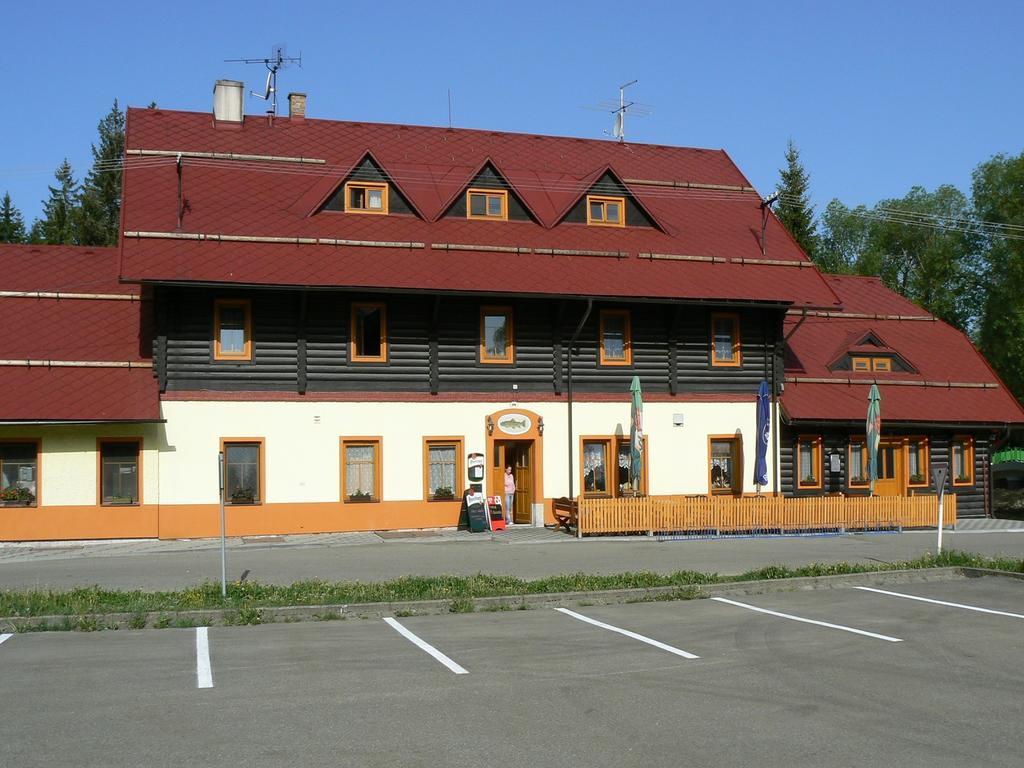 Penzion Pstruh Stožec Exteriör bild